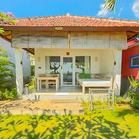 Solaluna Beach Homestay